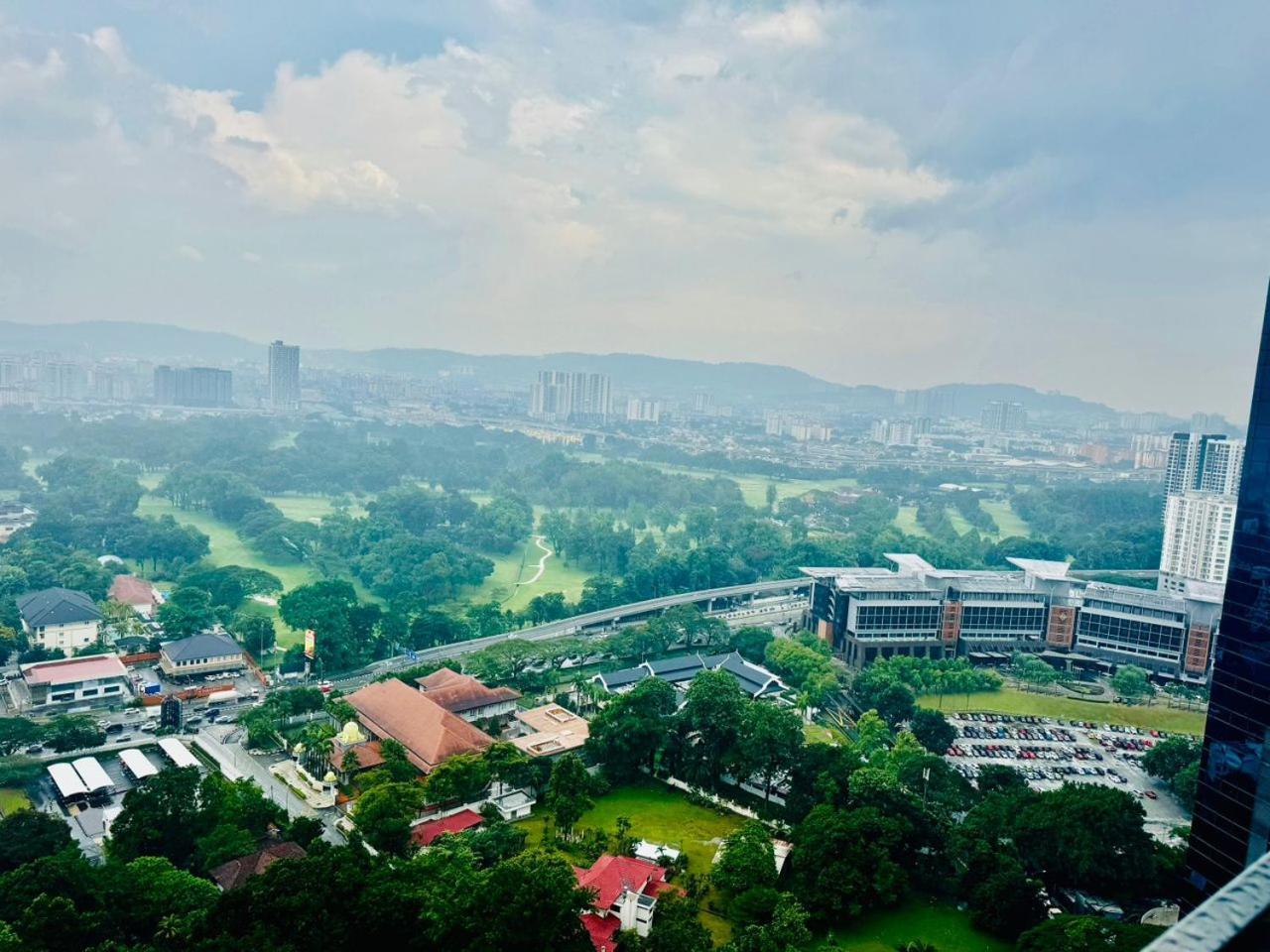 Crown Suites The Manor Klcc Kuala Lumpur City Center Buitenkant foto