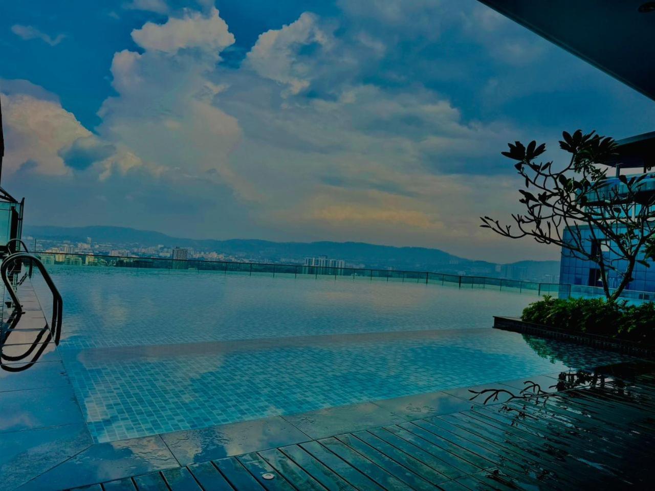 Crown Suites The Manor Klcc Kuala Lumpur City Center Buitenkant foto