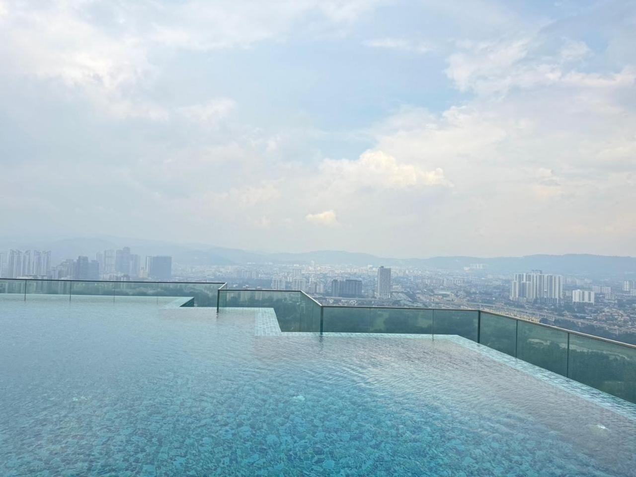 Crown Suites The Manor Klcc Kuala Lumpur City Center Buitenkant foto